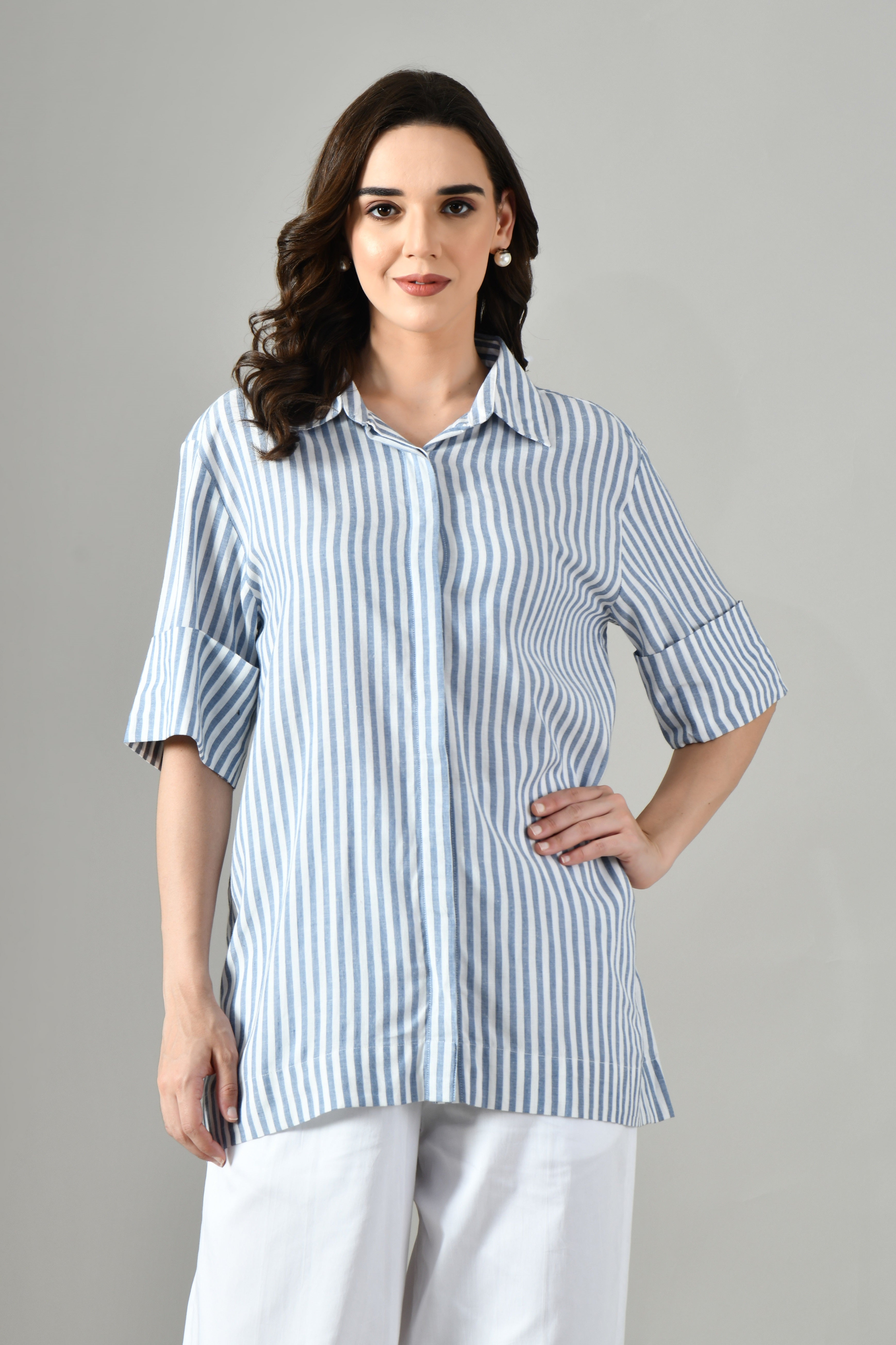 Gray and white striped linen shirt dress for women – long sleeve button-front tunic with classic collar and relaxed fit.