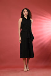 Elegant black sleeveless long dress for women, perfect for evening events.
