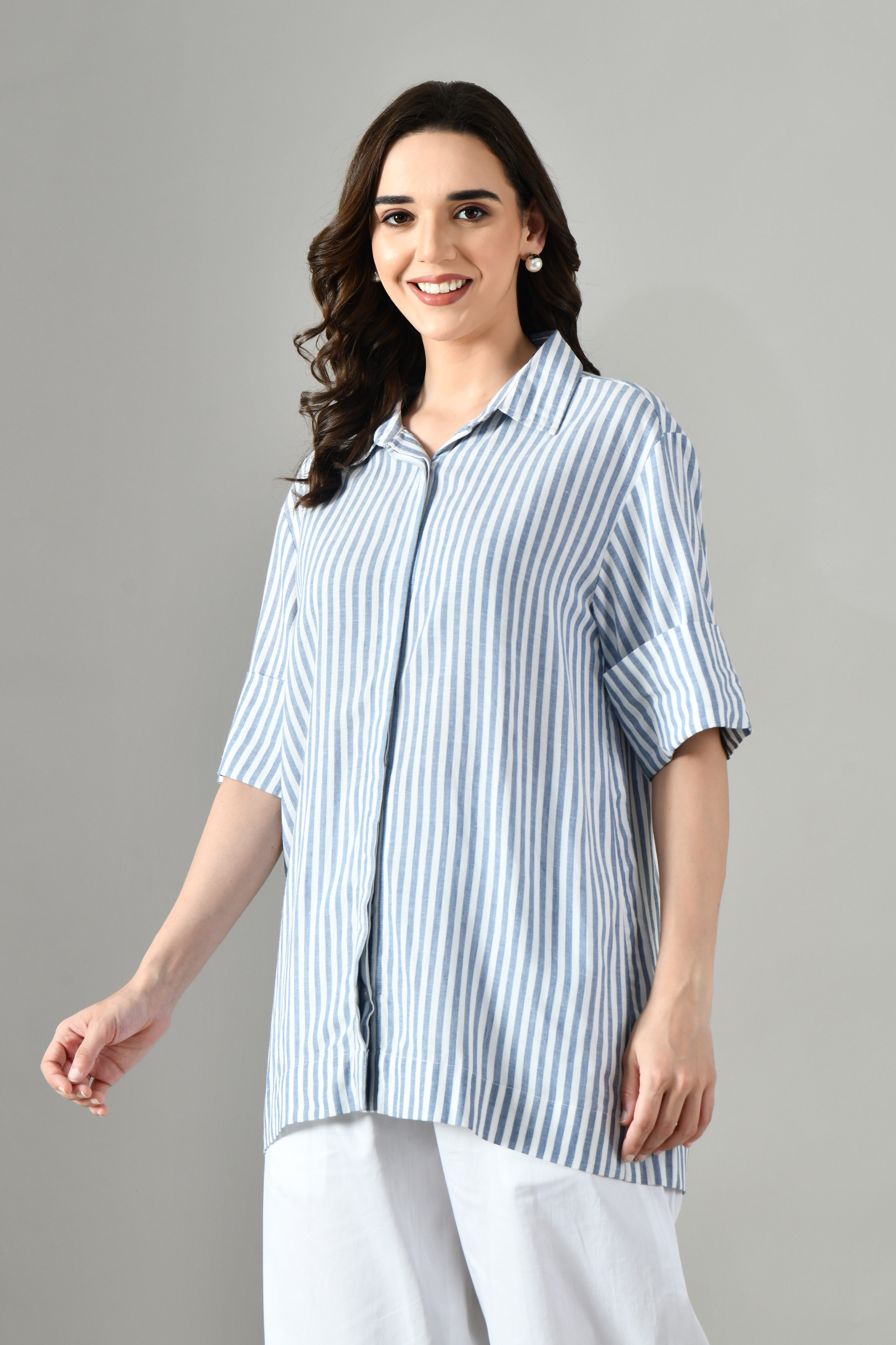 Long sleeve gray linen tunic for women – classic collar shirt dress perfect for summer casual and formal styling. 