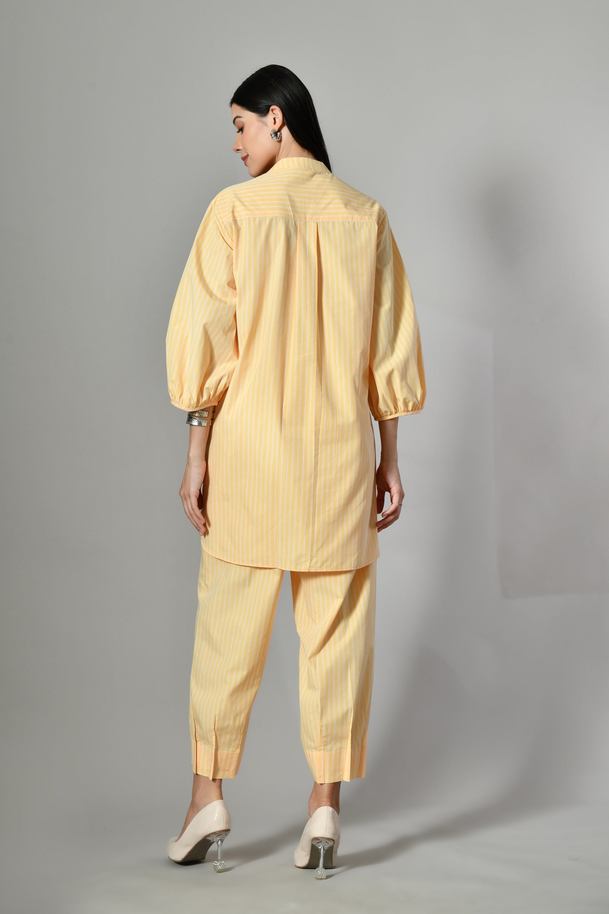Plus size co ord set – breathable trouser coord outfit for women, ideal for warm-weather style and all-day comfort. 