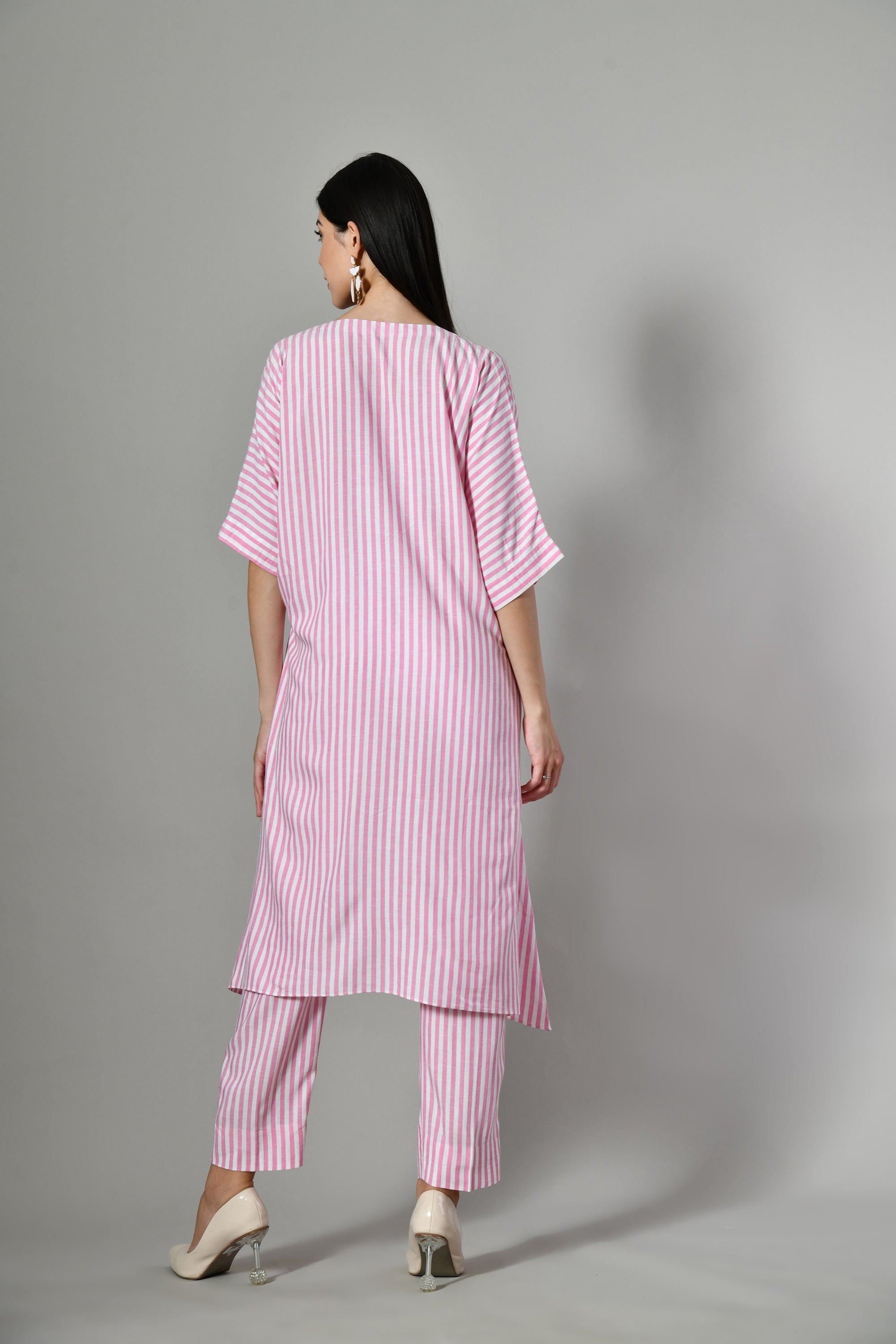 Women's cotton kurta pant set – minimalist striped coord outfit ideal for casual days, office wear, or festive gatherings. 