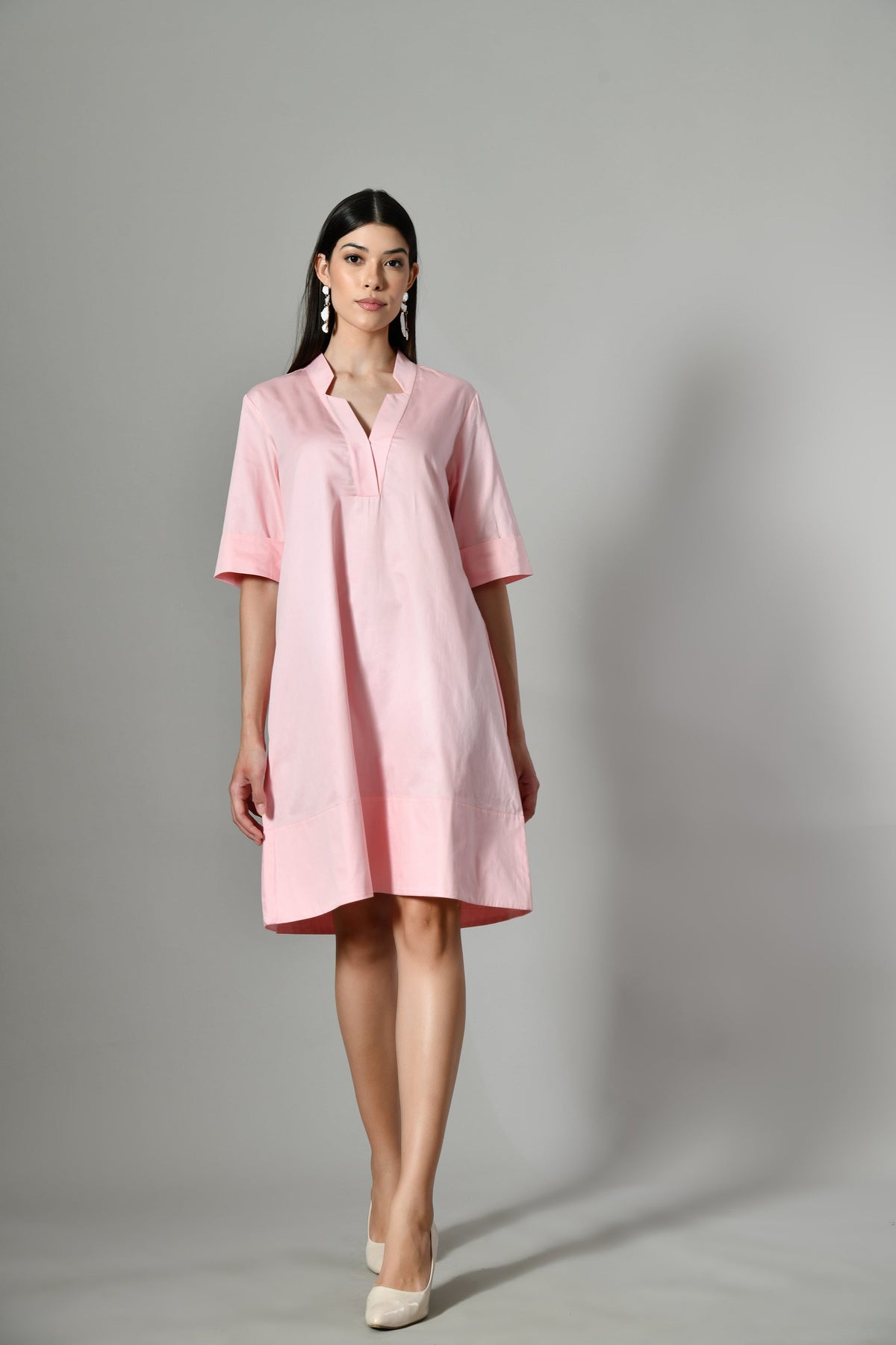 A-line pink cotton summer dress – knee-length casual dress for women, ideal for holidays or beach outings. summer dresses for women