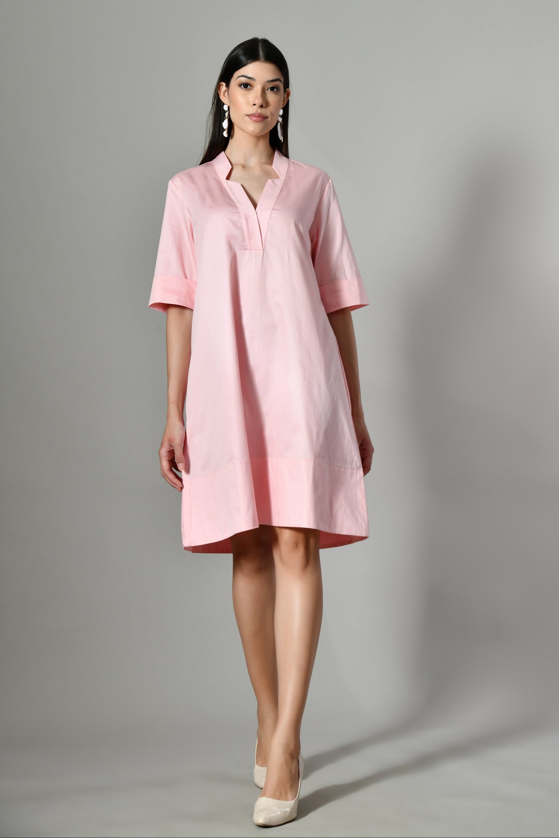 A-line pink cotton summer dress – knee-length casual dress for women, ideal for holidays or beach outings. summer dresses for women