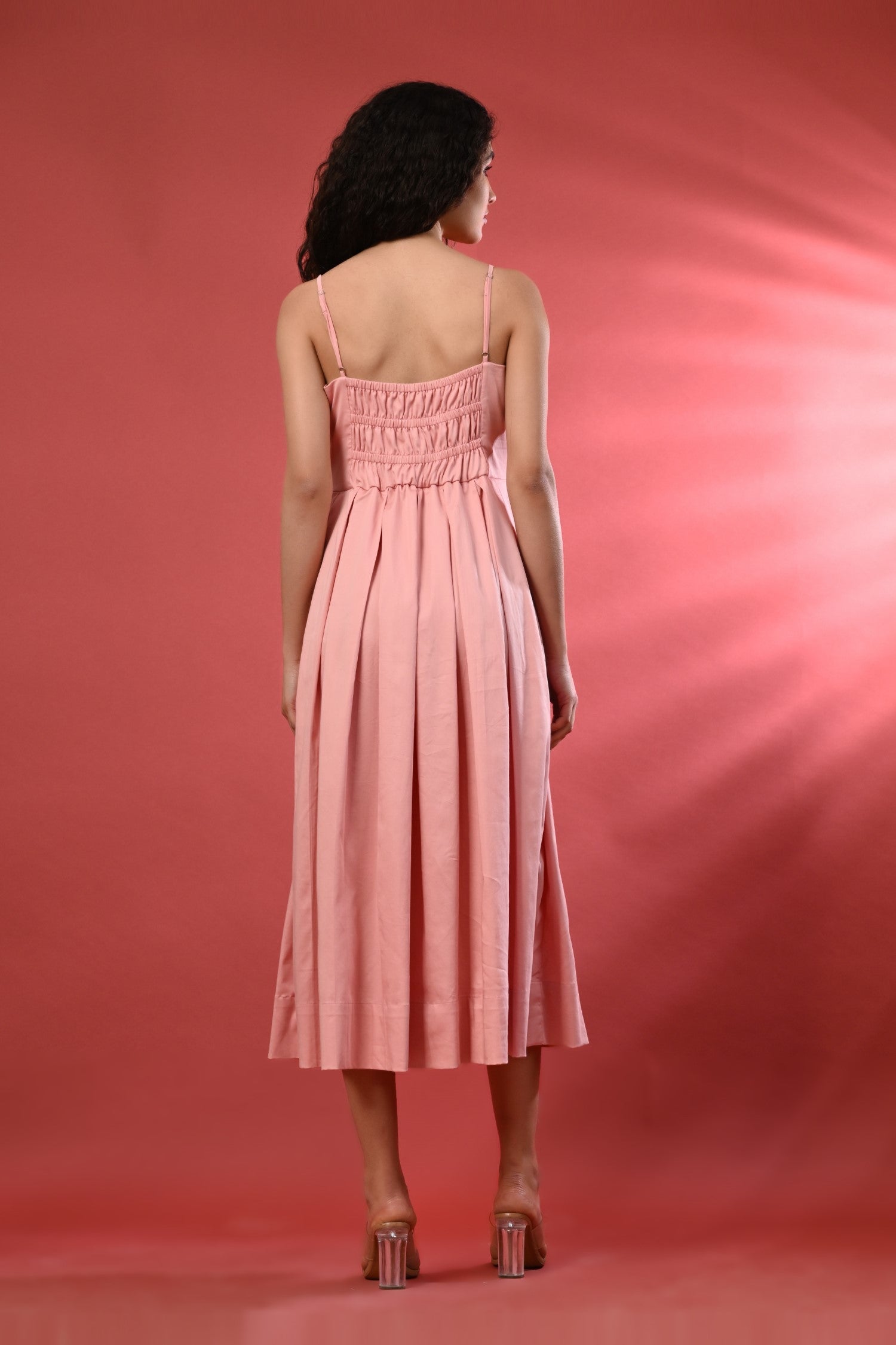 Flowy Pink Maxi Dress with Pleats and Delicate Embroidery – Perfect for Beach & Casual Wear